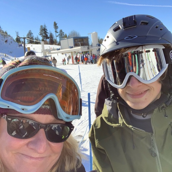 🥔Meet your Posher, Jen V!🍟POSH AMBASSADOR 🥔🍠 - Picture 7 of 7